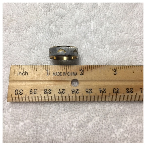 Silver & Gold Tone Dolphin Ring *Estate Sale Find* - Picture 2 of 8